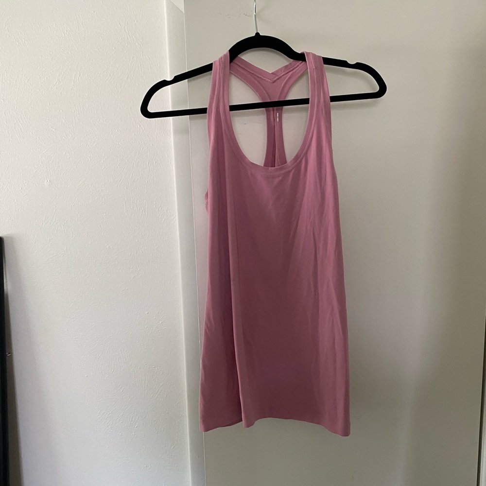 Lightly worn lulu lemon athletic top -pink